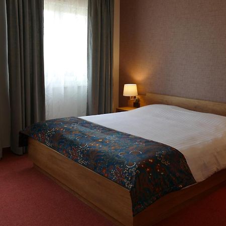 Отель Au Relais De L'Ill Sermersheim Экстерьер фото